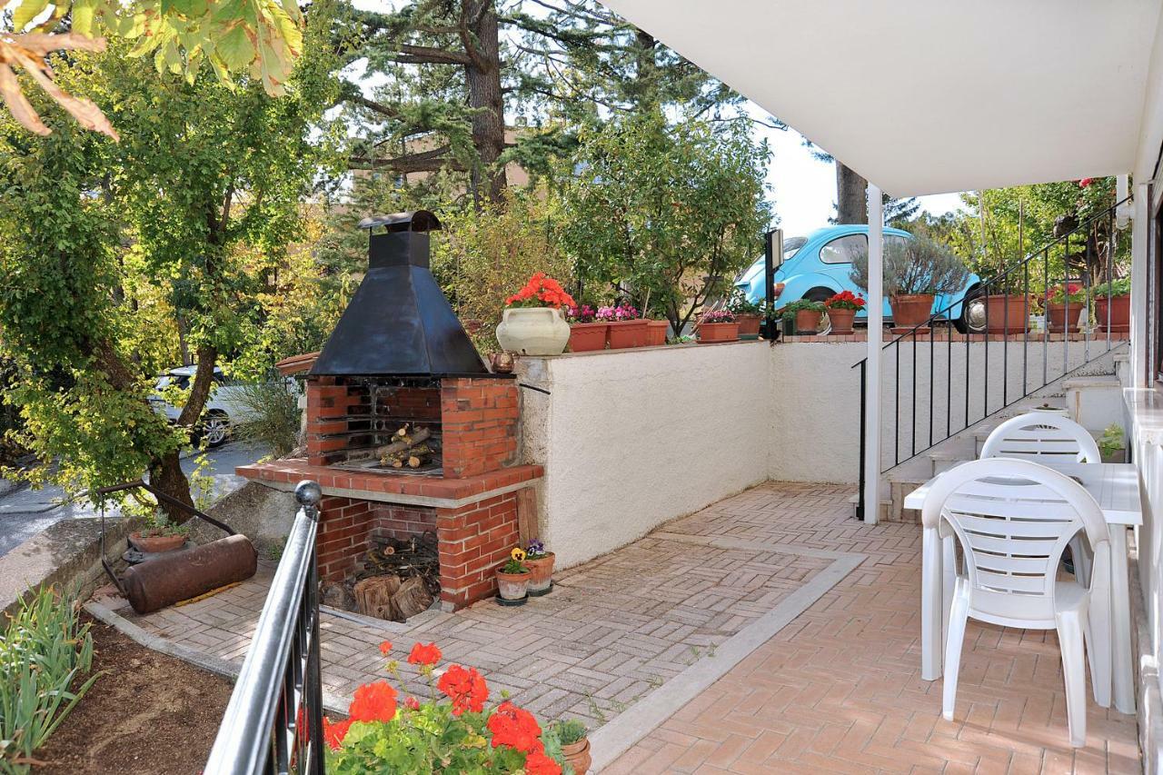 A Casa Di Galdino E Vittorianna Apartment ลาควิลา ภายนอก รูปภาพ