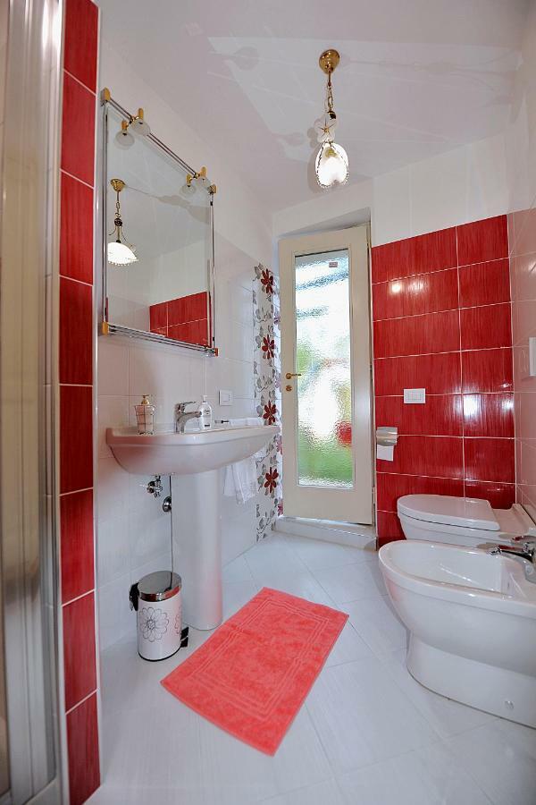 A Casa Di Galdino E Vittorianna Apartment ลาควิลา ภายนอก รูปภาพ